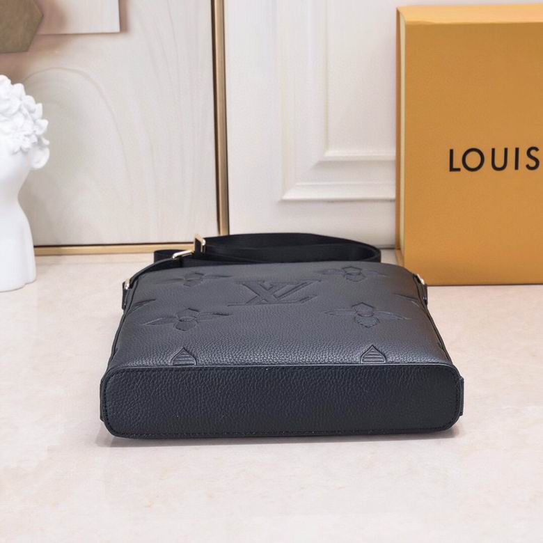 New Collection Bags For Men 044