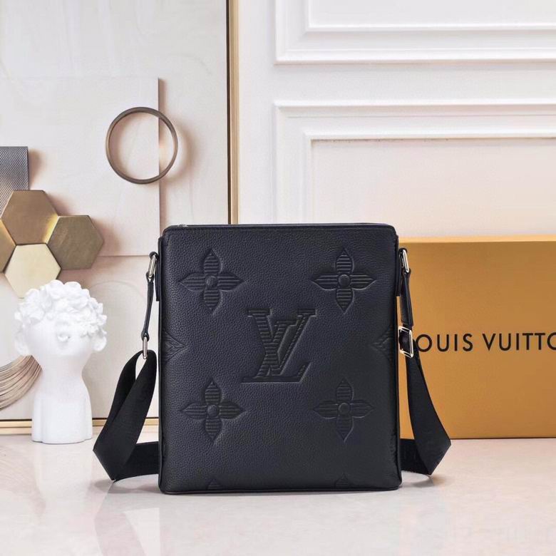 New Collection Bags For Men 044